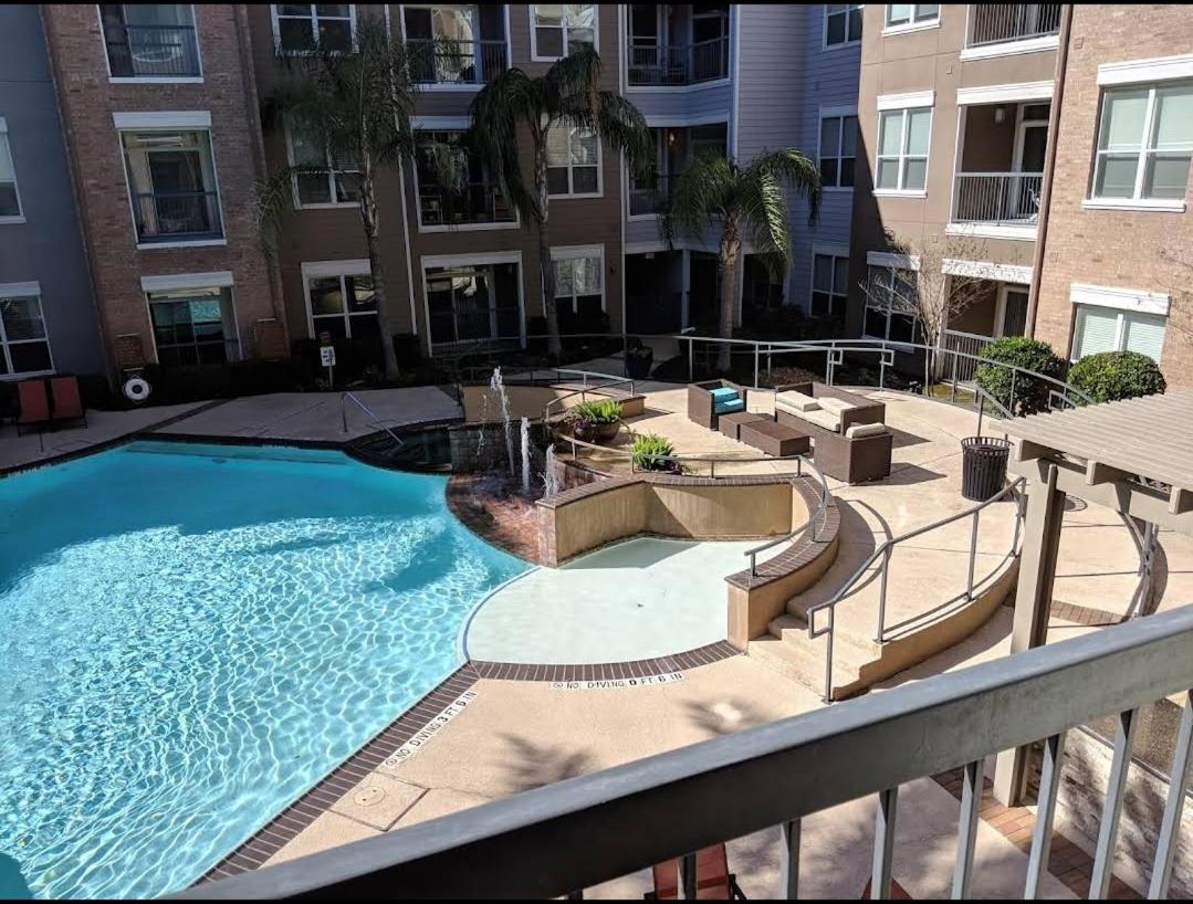 Welcome To The Suite Spot Luxury 1Bedroom Mid-Rise In Suger Land هيوستن المظهر الخارجي الصورة